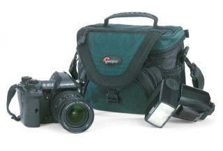 Rollei DK4010R Digital Camera Carry Case Lowepro Nova 1 AW